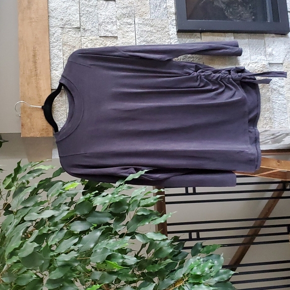 lululemon athletica Tops - Lululemon shirred long sleeve